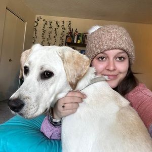 Meet your Posher, Caitlyn